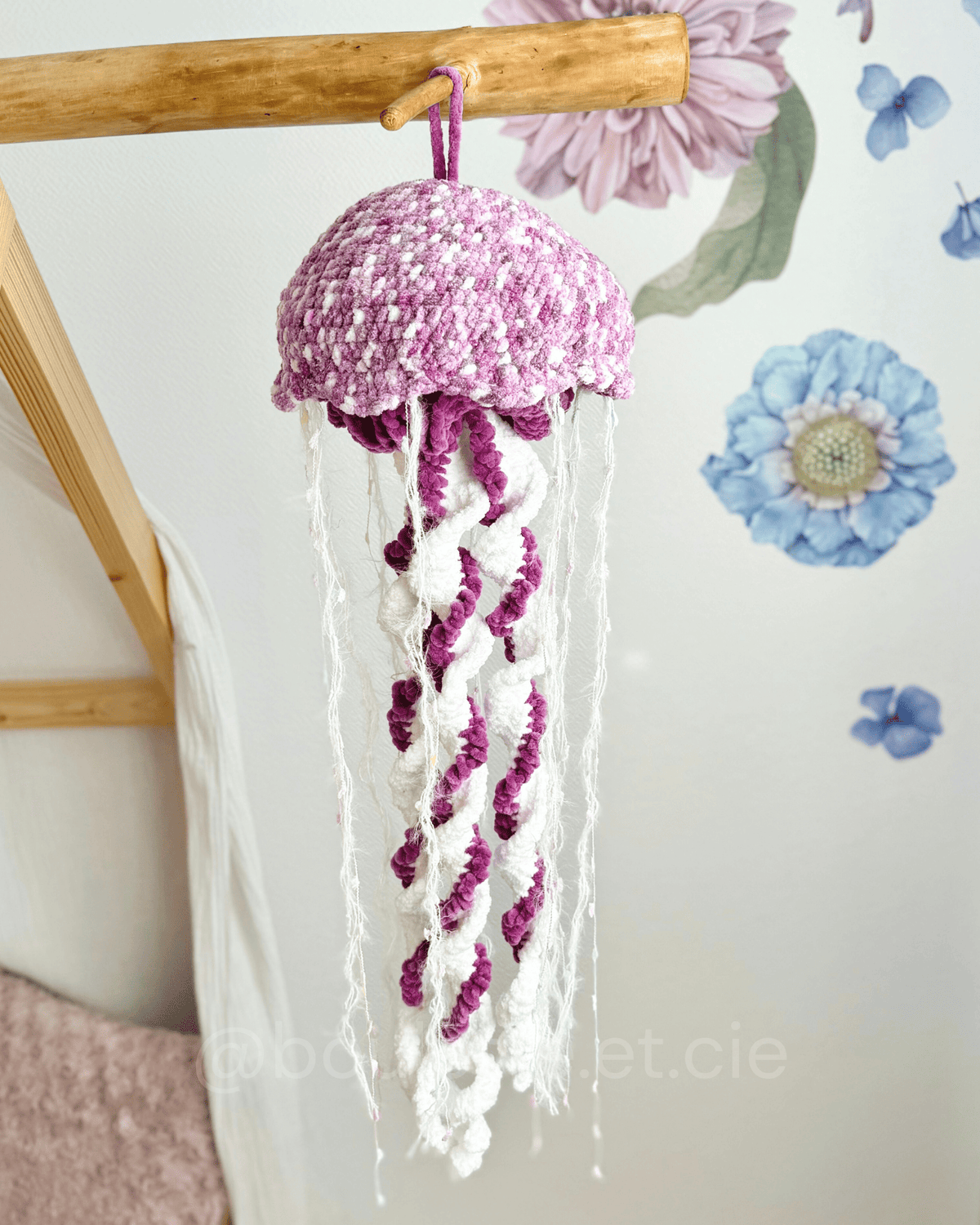 Acqua the Jellyfish · PDF Crochet Pattern PDF · NO-SEW · Acqua la Méduse