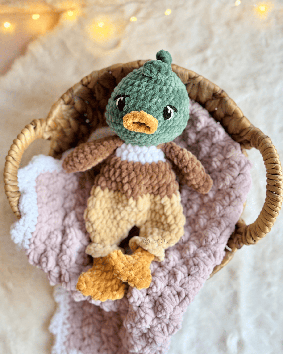 Quackers Duck · PDF Crochet Pattern · No Sew Amigurumi · Doudou Canard