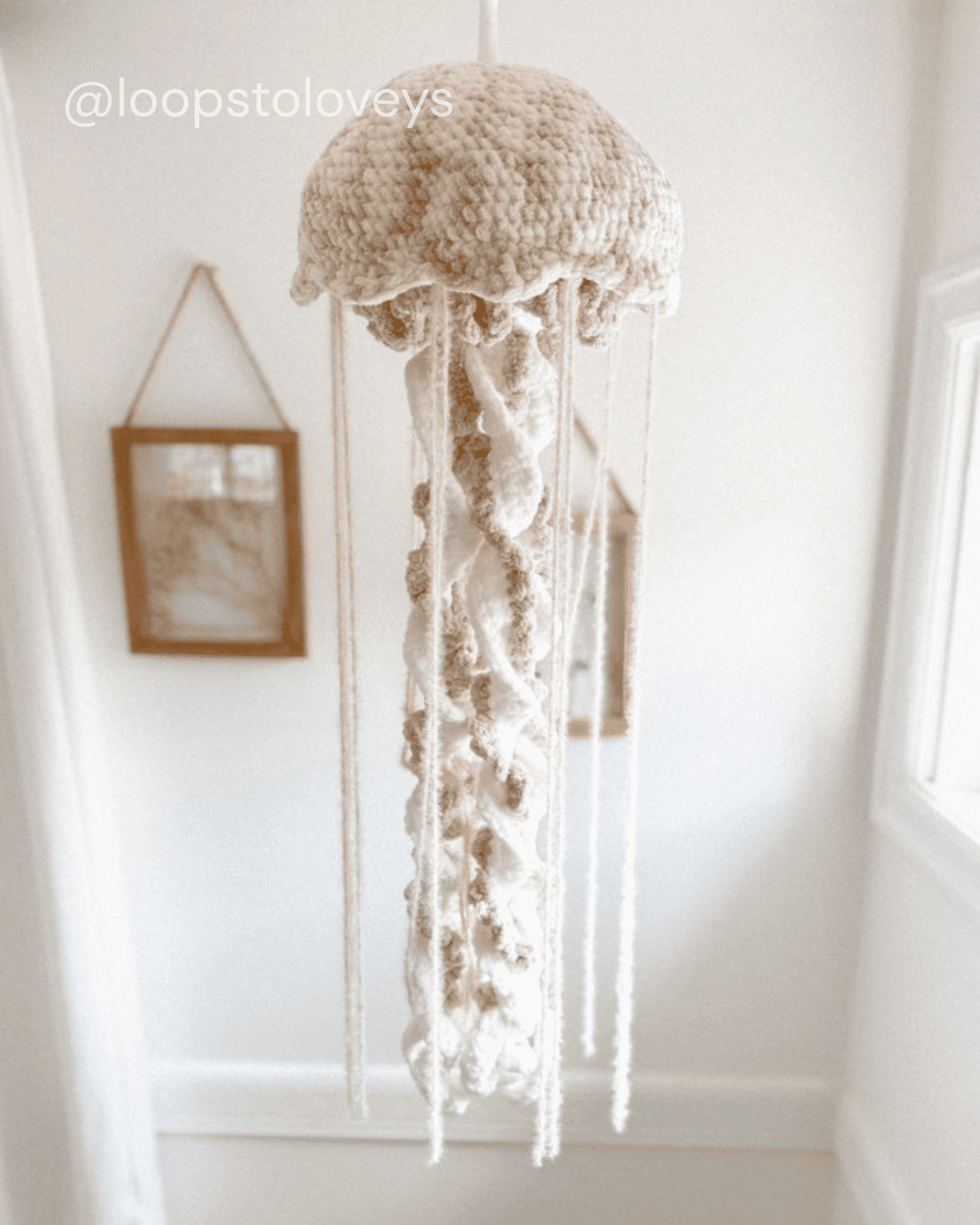 Acqua the Jellyfish · PDF Crochet Pattern PDF · NO-SEW · Acqua la Méduse