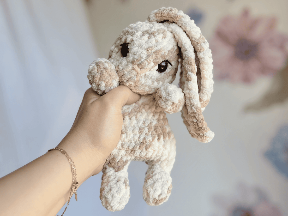 Hop Hop Bunny · PDF CRochet Pattern · Lapin Hop Hop