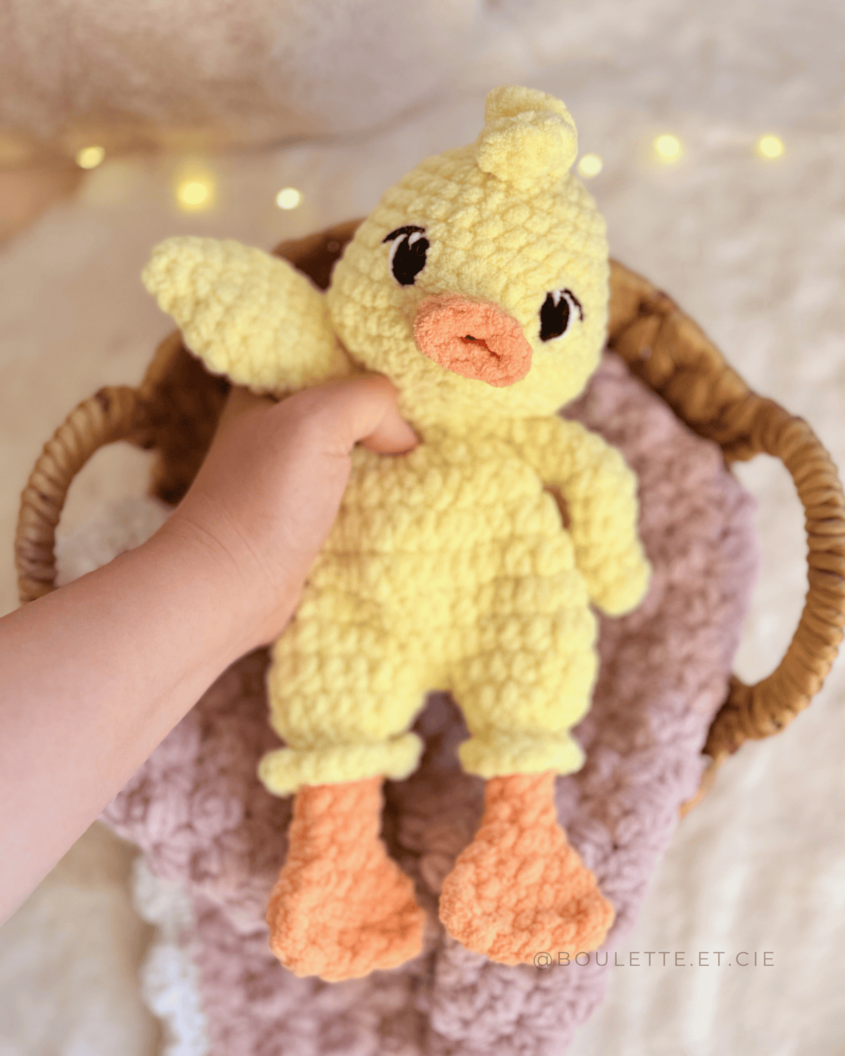 Quackers Duck · PDF Crochet Pattern · No Sew Amigurumi · Doudou Canard