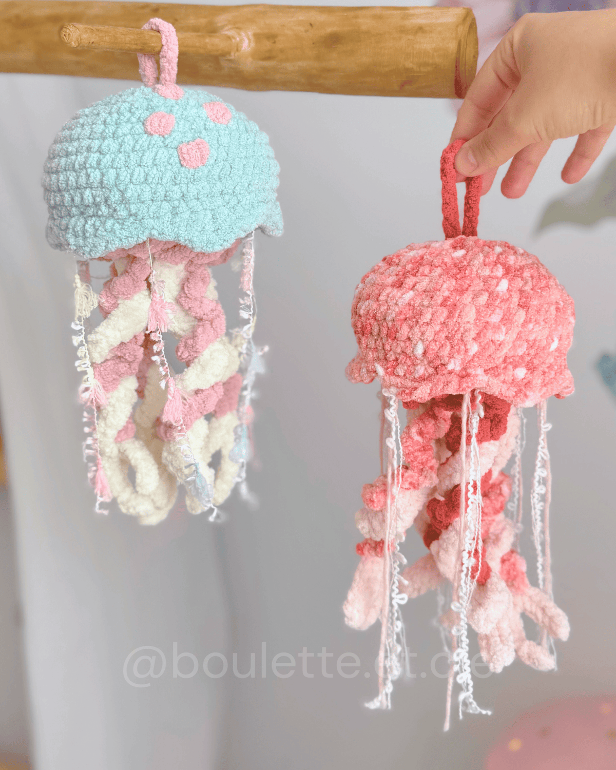 Baby Acqua · PDF Crochet Pattern · No-sew Jellyfish · Méduse au crochet