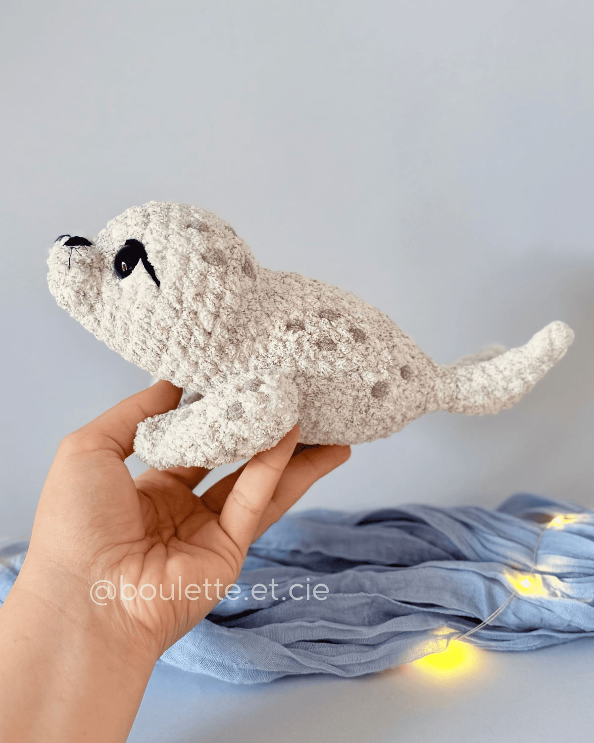 Sally the Seal · PDF Crochet Pattern · Low sew · Sally le Phoque