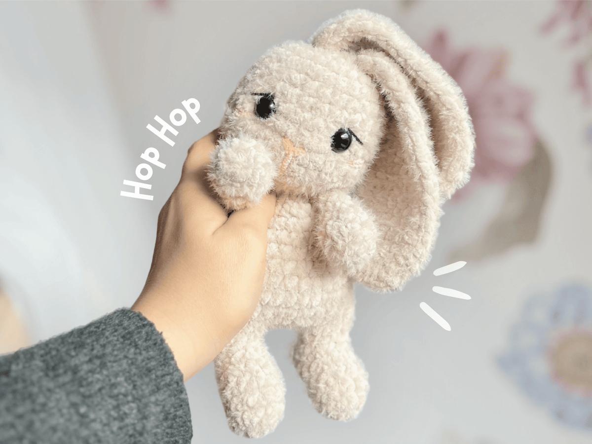 Hop Hop Bunny · PDF CRochet Pattern · Lapin Hop Hop