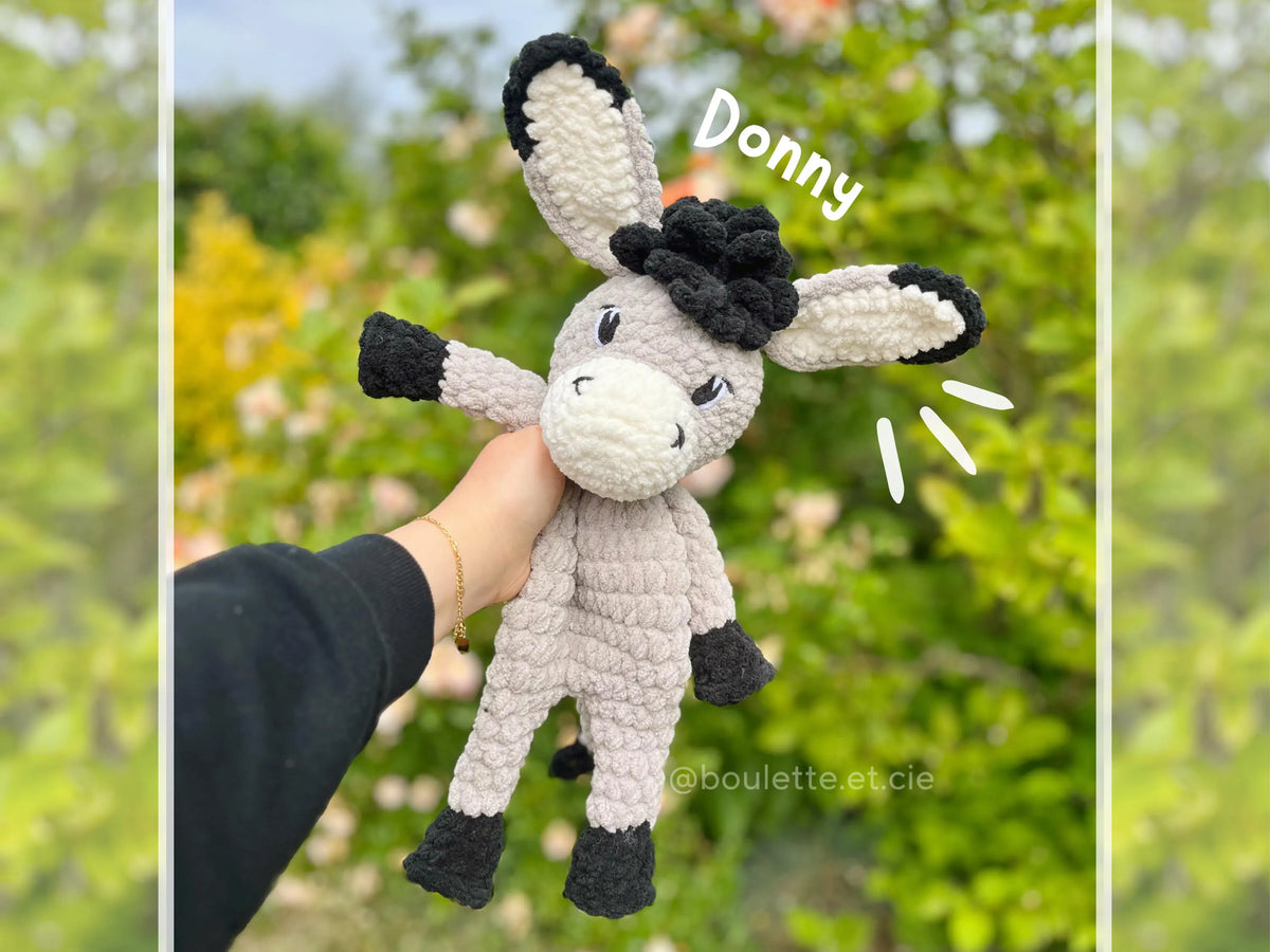 Donny the Donkey Snuggler · PDF Crochet Pattern · Donny le Doudou Âne